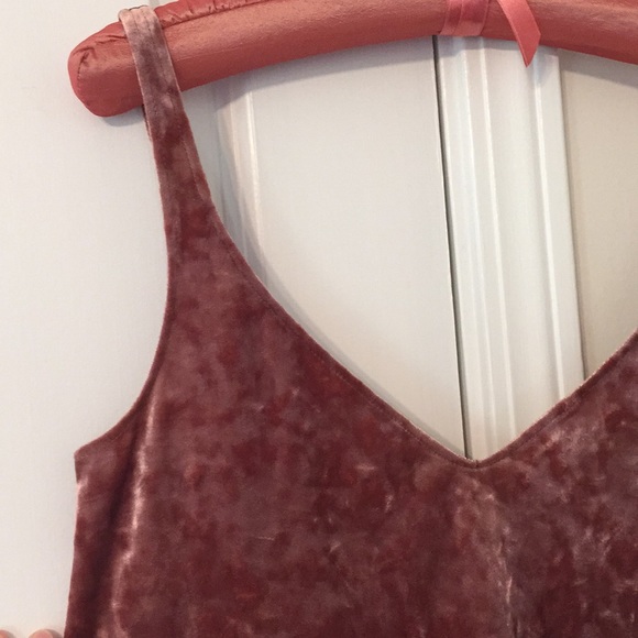 NWOT Crushed Velvet H&M Top - Picture 3 of 7
